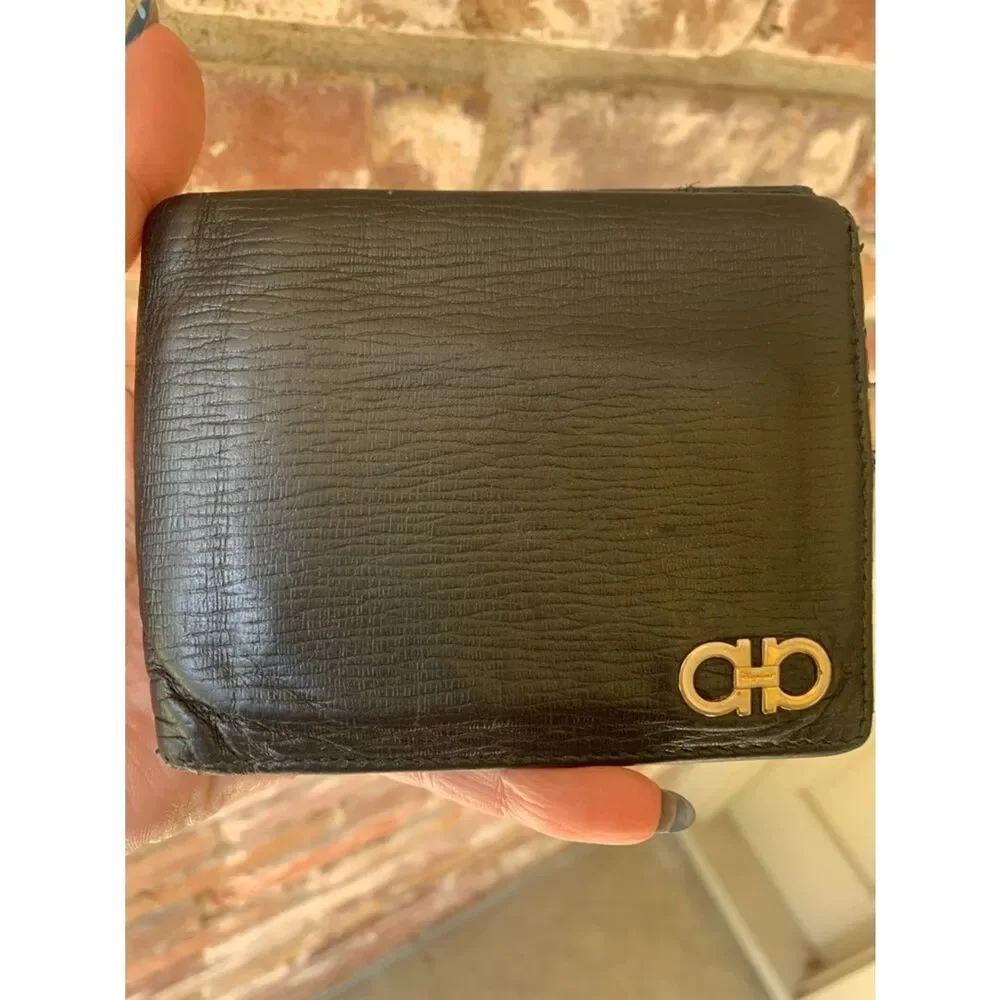 authentic Salvatore Ferragamo Gancini Bifold Wallet